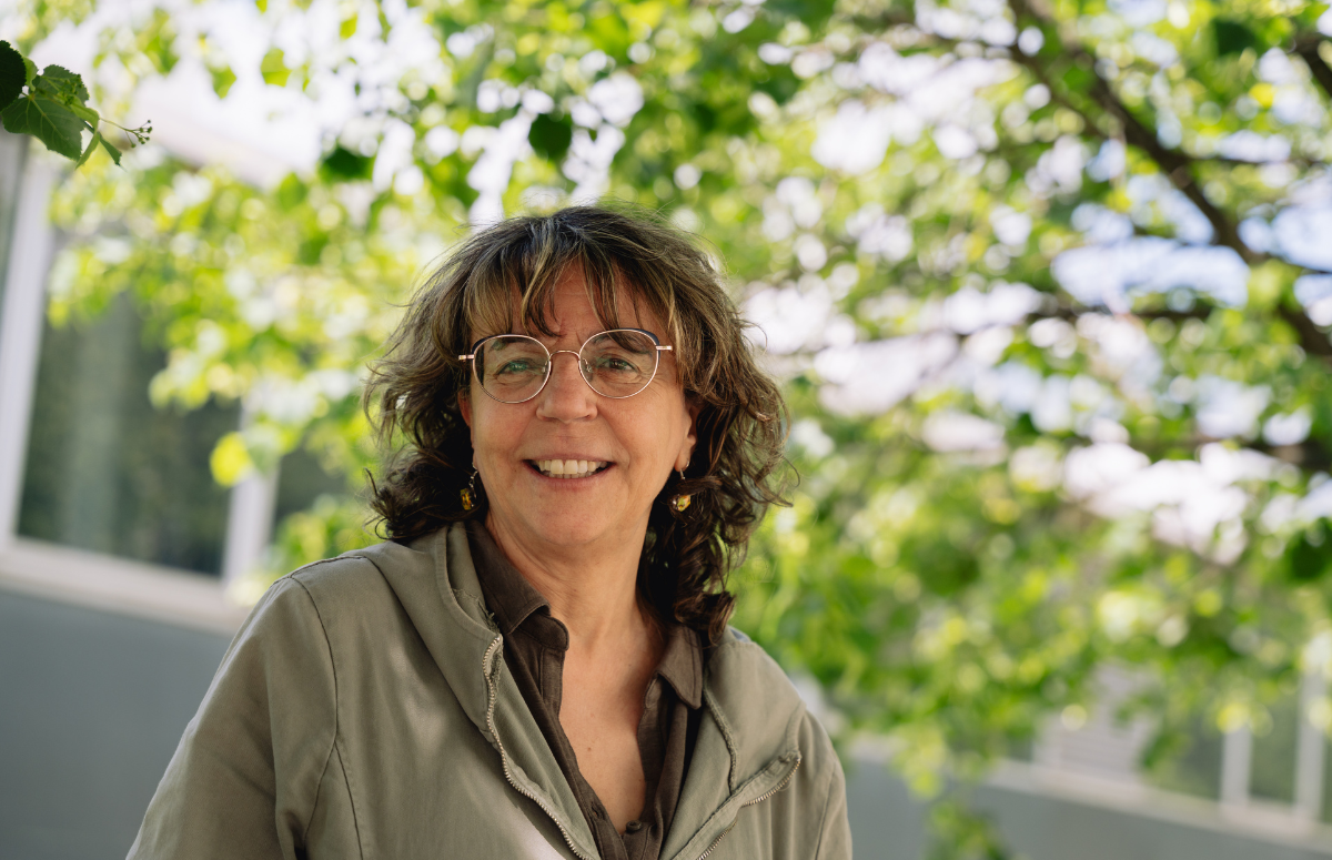 Maria Josep Broncano, premiada com a Bosquerola de l'any 2024 en la X Setmana del Bosc de Sant Celoni. Font: Galdric Mossoll