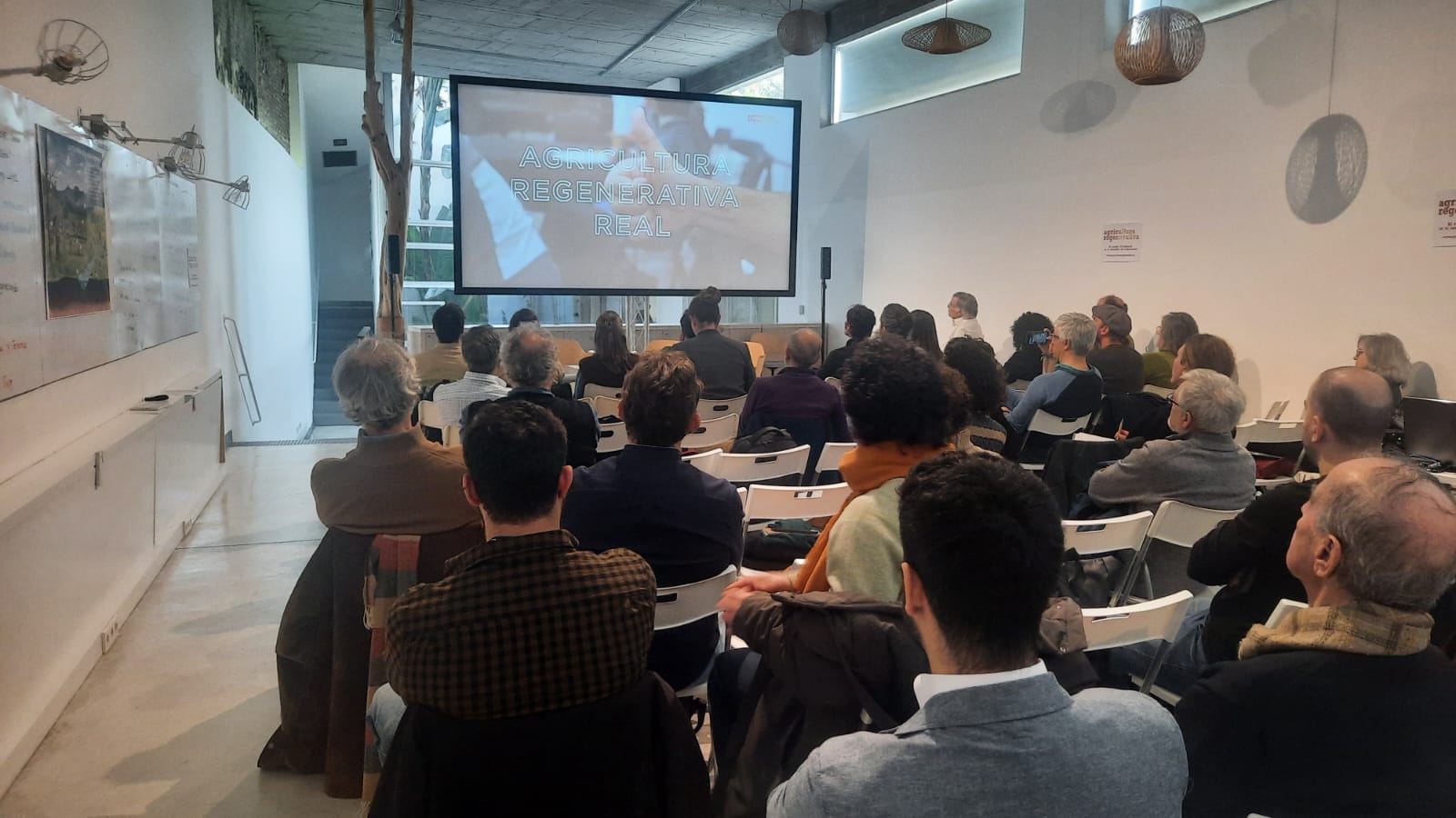 La jornada final del projecte REGEN, on s'han presentat els 10 criteris de l'agricultura regenerativa real, s'ha dut a terme a Madrid. Font: Ángela Justamante